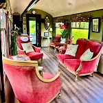 The Carriage - A First Class Experience Nyaraló Ullock