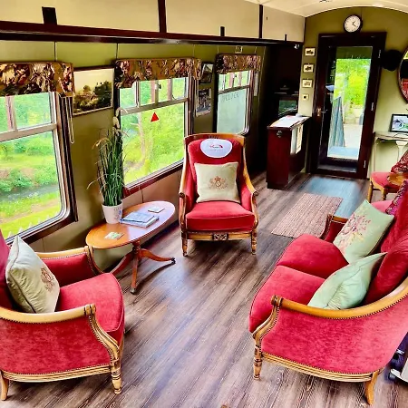 The Carriage - A First Class Experience Ullock