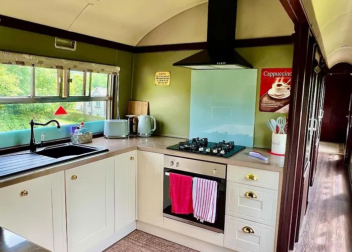 The Carriage - A First Class Experience Holiday home