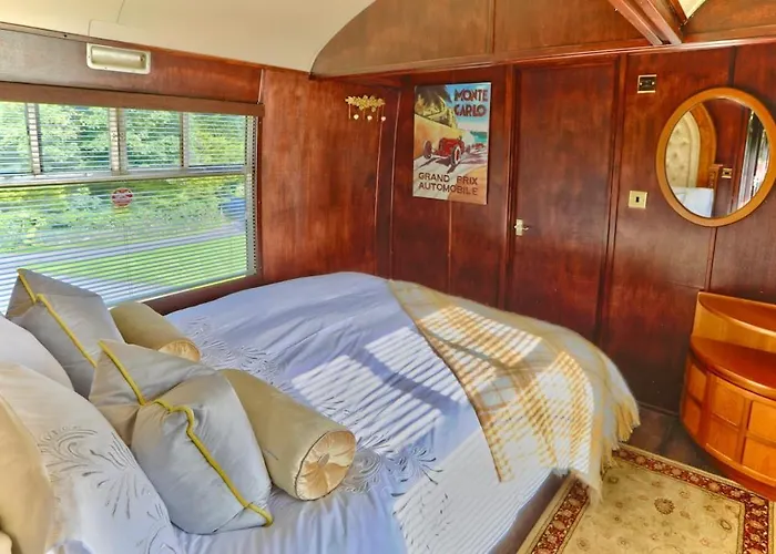 The Carriage - A First Class Experience * Ullock