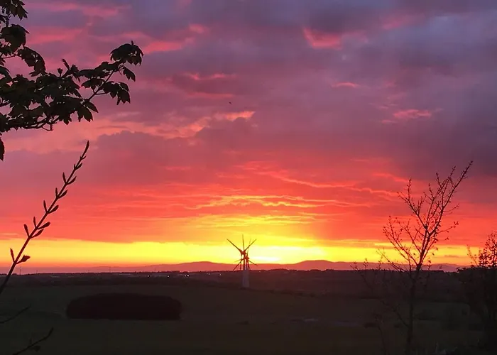 The Carriage - A First Class Experience Holiday home